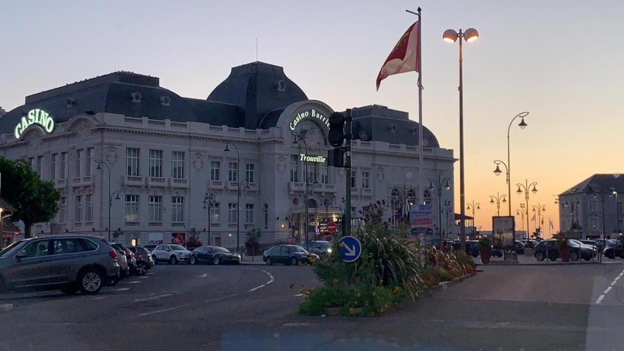 La Digue 45 Rue Des Lais De Mer Bénerville-sur-Mer Екстериор снимка